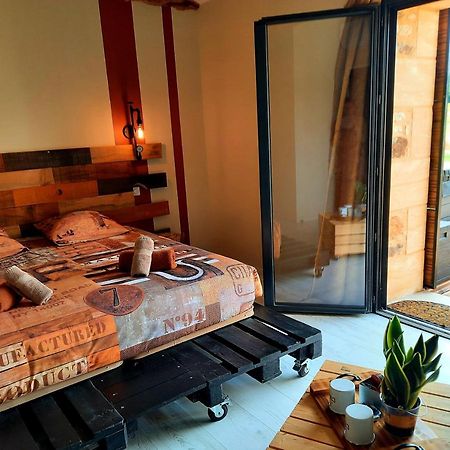 Hotel Bien Etre Simple Villajou Zewnętrze zdjęcie